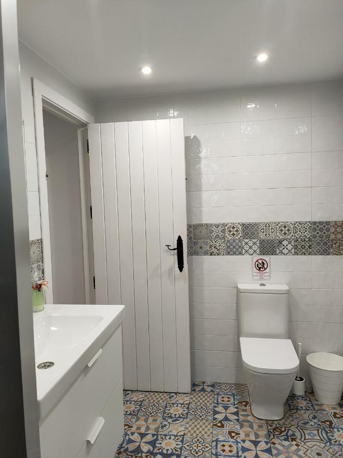La Casa Del Barrio Guest House Михас Екстериор снимка